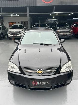 Carro 2.0 MPFI ADVANTAGE SEDAN 8V FLEX 4P MANUAL