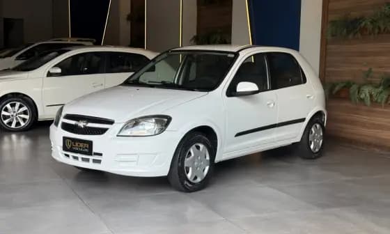 Carro 1.0 MPFI LT 8V FLEX 4P MANUAL