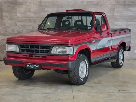 Carro 4.0 CUSTOM DE LUXE CS 8V TURBO DIESEL 2P MANUAL