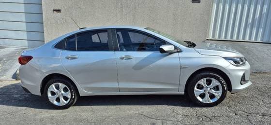 Carro 1.0 TURBO FLEX PLUS PREMIER AUTOMÁTICO