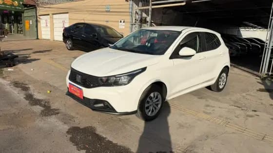 Carro 1.0 FIREFLY FLEX DRIVE MANUAL