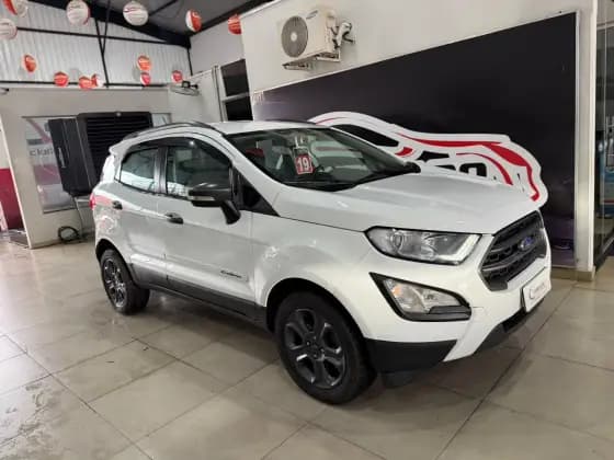 Carro 1.5 TI-VCT FLEX FREESTYLE AUTOMÁTICO