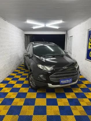 Carro 1.6 FREESTYLE 16V FLEX 4P MANUAL