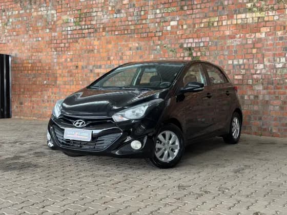 Carro 1.0 COMFORT PLUS 12V FLEX 4P MANUAL
