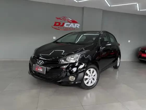 Carro 1.6 COMFORT STYLE 16V FLEX 4P MANUAL