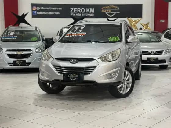 Carro 2.0 MPI 4X2 16V GASOLINA 4P MANUAL
