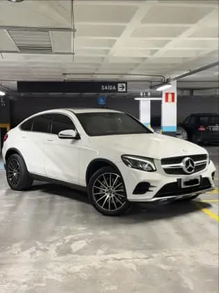 Carro 2.0 CGI GASOLINA COUPÉ 4MATIC 9G-TRONIC