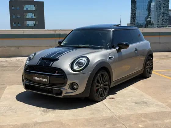 Carro 2.0 16V TWINPOWER GASOLINA S 2P STEPTRONIC