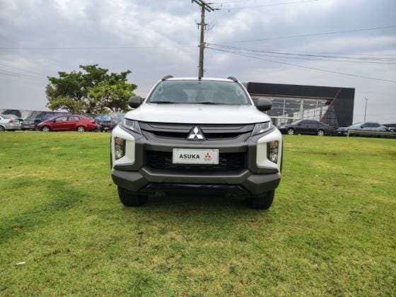 Carro 2.4 16V TURBO DIESEL OUTDOOR GLS CD 4X4 AUTOMÁTICO