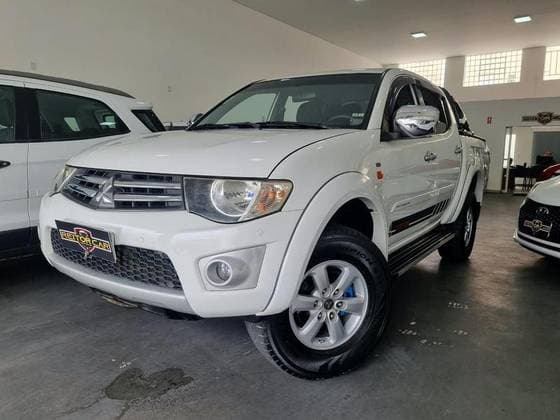 Carro 2.4 HLS 4X2 CD 16V FLEX 4P MANUAL