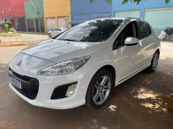 Carro 2.0 ALLURE 16V FLEX 4P MANUAL