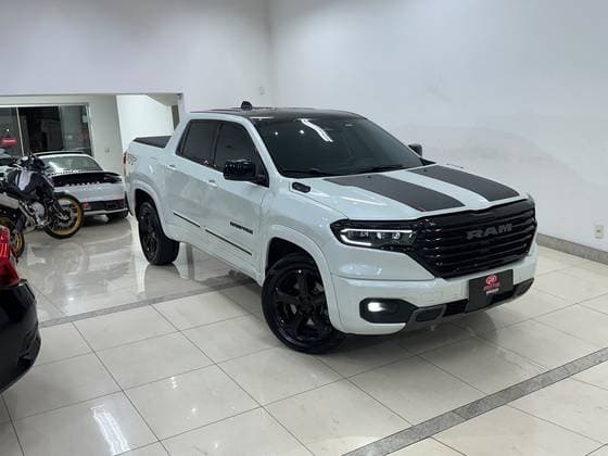 Carro 2.0 HURRICANE 4 TURBO GASOLINA R/T 4X4 AUTOMÁTICO