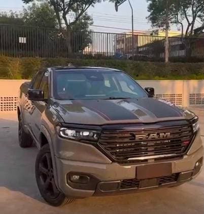 Carro 2.0 HURRICANE 4 TURBO GASOLINA R/T 4X4 AUTOMÁTICO