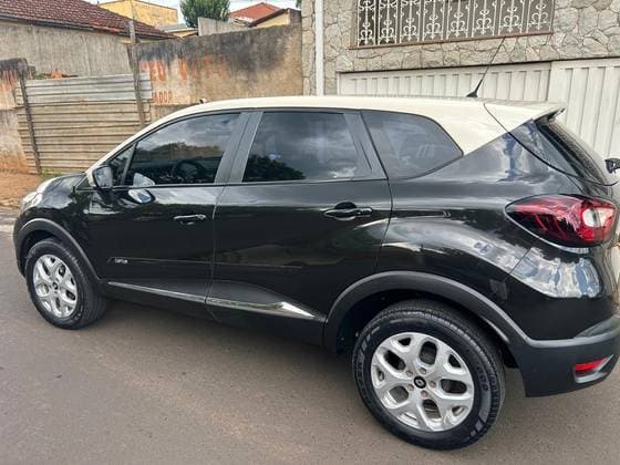 Carro 1.6 16V SCE FLEX LIFE X-TRONIC
