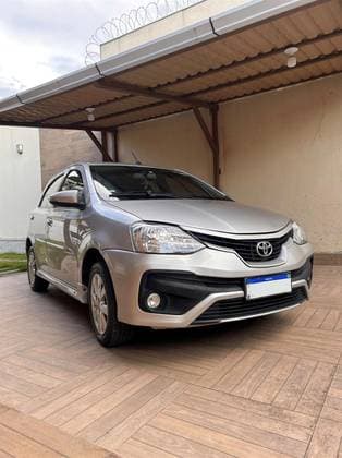 Carro 1.5 XLS 16V FLEX 4P AUTOMÁTICO