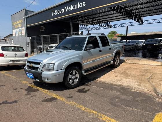 Carro 2.4 MPFI EXECUTIVE 4X2 CD 8V FLEX 4P MANUAL