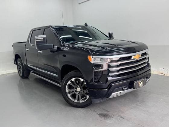 Carro 5.3 V8 GASOLINA 1500 HIGH COUNTRY 4X4 AUTOMÁTICO