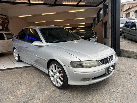 Carro 2.2 MPFI GL MILENIUM 8V GASOLINA 4P MANUAL