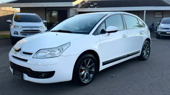 Carro 1.6 GLX 16V FLEX 4P MANUAL