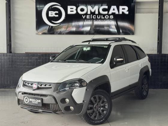 Carro 1.8 MPI ADVENTURE WEEKEND 16V FLEX 4P MANUAL
