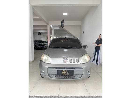 Carro 1.0 VIVACE 8V FLEX 4P MANUAL