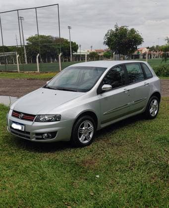 Carro 1.8 MPI 8V FLEX 4P MANUAL