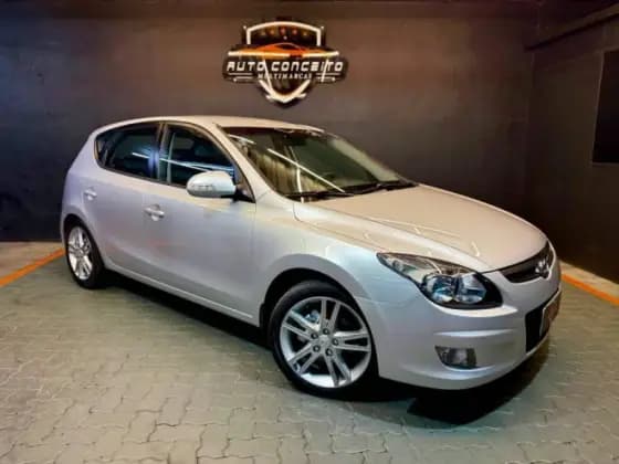 Carro 2.0 MPFI GLS 16V GASOLINA 4P MANUAL