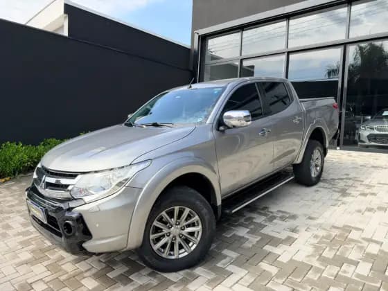 Carro 2.4 16V TURBO DIESEL SPORT HPE TOP CD 4P 4X4 AUTOMÁTICO