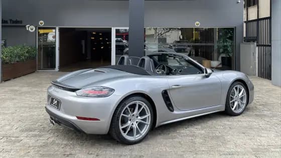Carro 2.0 16V H4 GASOLINA BOXSTER PDK