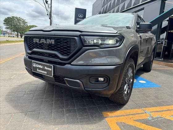 Carro 2.0 TURBO DIESEL REBEL 4X4 AUTOMÁTICO