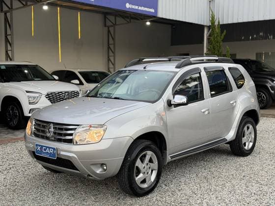 Carro 1.6 DYNAMIQUE 4X2 16V FLEX 4P MANUAL
