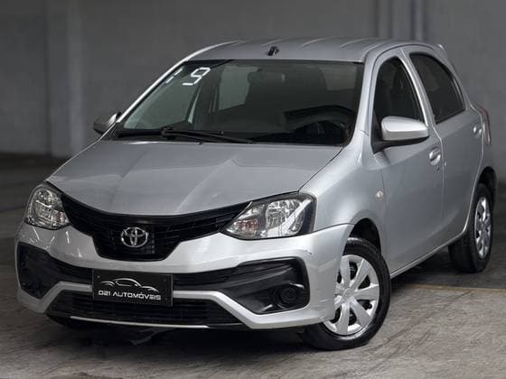Carro 1.3 X 16V FLEX 4P MANUAL