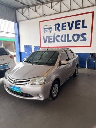 Carro 1.5 XS SEDAN 16V FLEX 4P AUTOMÁTICO