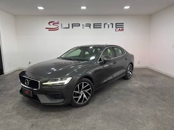 Carro 2.0 T4 MOMENTUM GASOLINA 4P AUTOMÁTICO