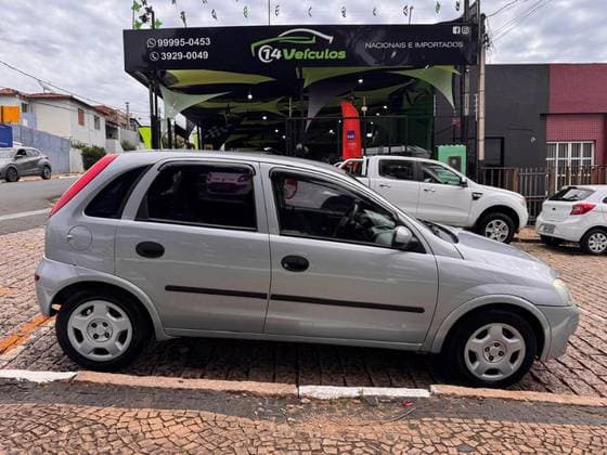 Carro 1.0 MPFI JOY 8V FLEX 4P MANUAL