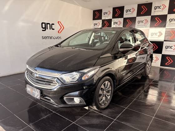 Carro 1.4 MPFI ADVANTAGE 8V FLEX 4P AUTOMÁTICO