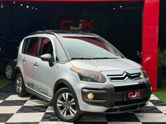 Carro 1.6 TENDANCE 16V FLEX 4P AUTOMÁTICO