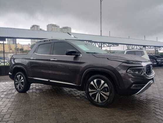 Carro 2.2 TURBO DIESEL VOLCANO 4WD AT9