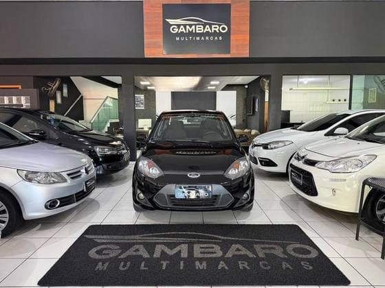 Carro 1.6 MPI CLASS SEDAN 8V FLEX 4P MANUAL