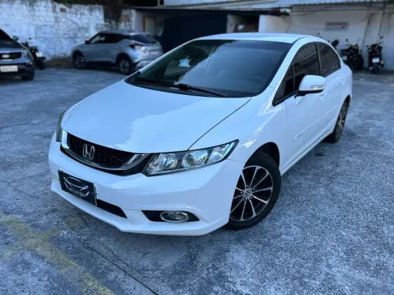 Carro 2.0 LXR 16V FLEX 4P AUTOMÁTICO