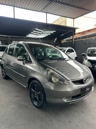 Carro 1.4 LXL 8V GASOLINA 4P AUTOMÁTICO