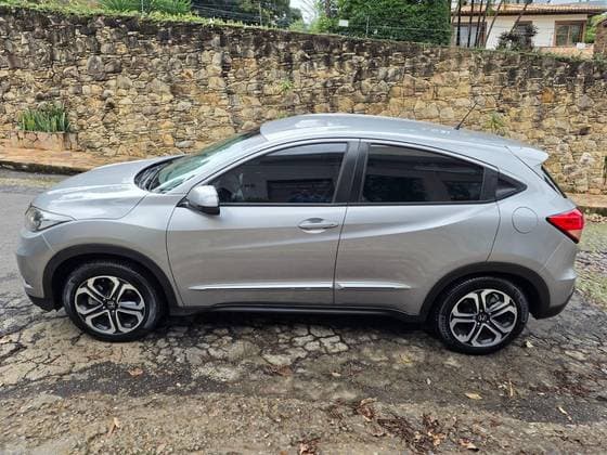 Carro 1.8 16V FLEX LX 4P AUTOMÁTICO