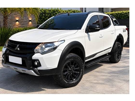 Carro 2.4 16V TURBO DIESEL SPORT HPE MOTORSPORTS CD 4P 4X4 AUTOMÁTICO