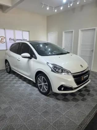 Carro 1.6 GRIFFE 16V FLEX 4P AUTOMÁTICO