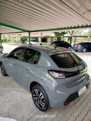 Carro 1.0 TURBO 200 FLEX ALLURE CVT