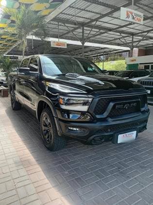 Carro 5.7 V8 GASOLINA REBEL CD 4X4 AUTOMÁTICO