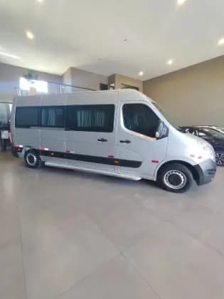 Carro 2.3 DCI MINIBUS EXECUTIVE L3H2 16 LUGARES 16V DIESEL 4P MANUAL