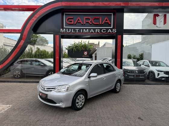 Carro 1.5 X SEDAN 16V FLEX 4P MANUAL