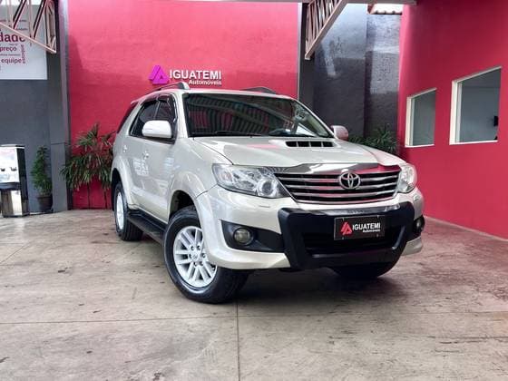 Carro 3.0 SRV 4X4 7 LUGARES 16V TURBO INTERCOOLER DIESEL 4P AUTOMÁTICO