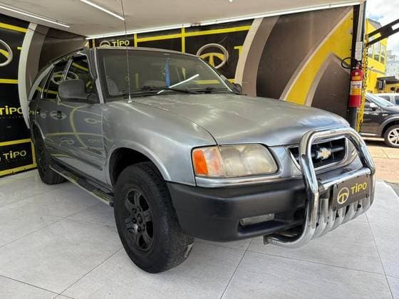 Carro 2.2 EFI DLX 4X2 8V GASOLINA 4P MANUAL